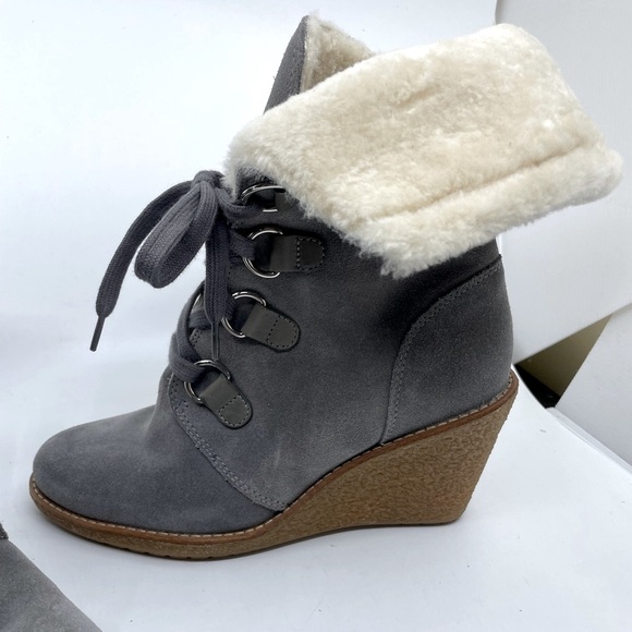 Cole Haan Waterproof Shearling Wedge Booties size 7B - Picture 9 of 16